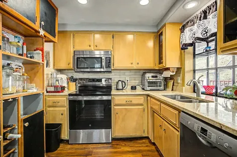5366 Pioneer Road Medford OR 97501