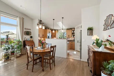 1008 Azure Way Eagle Point OR 97524