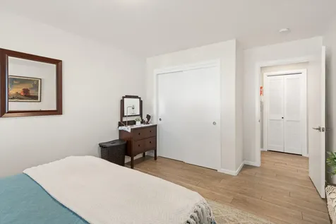 1008 Azure Way Eagle Point OR 97524