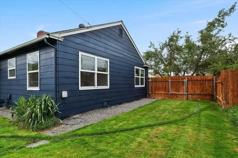646 SE 2nd Street Prineville OR 97754