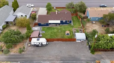 646 SE 2nd Street Prineville OR 97754