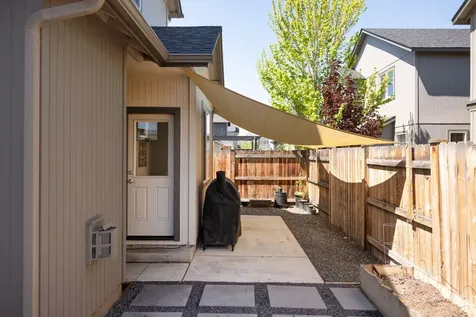21190 Darnel Avenue Bend OR 97702
