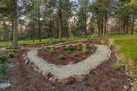 10117 Mourning Dove Drive Klamath Falls OR 97601