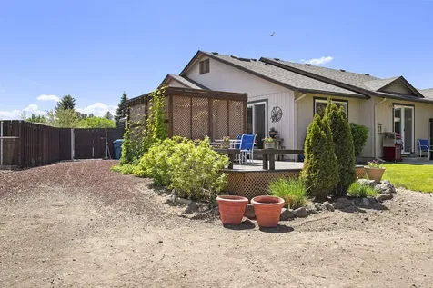3601 SW Bobby Jones Court Redmond OR 97756