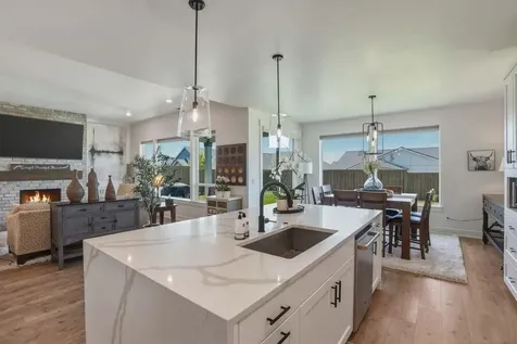 3631 NE Desert Juniper Lane Bend OR 97701