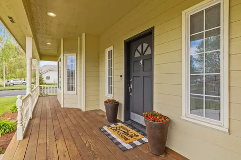 4309 La Habra Way Klamath Falls OR 97603