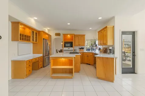 4309 La Habra Way Klamath Falls OR 97603