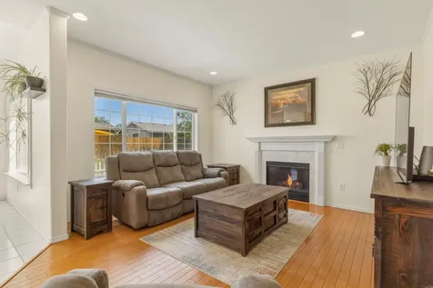 4309 La Habra Way Klamath Falls OR 97603