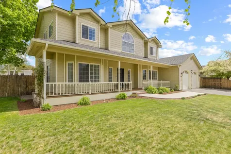 4309 La Habra Way Klamath Falls OR 97603