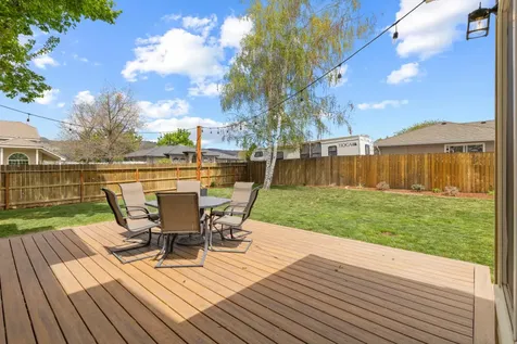 4309 La Habra Way Klamath Falls OR 97603