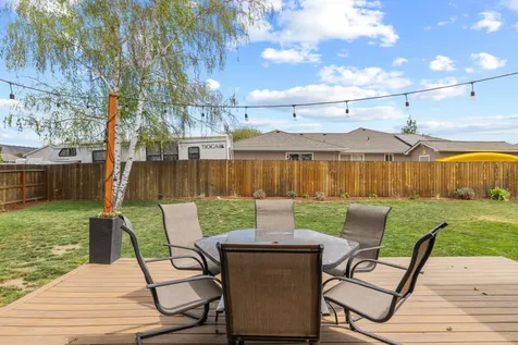 4309 La Habra Way Klamath Falls OR 97603