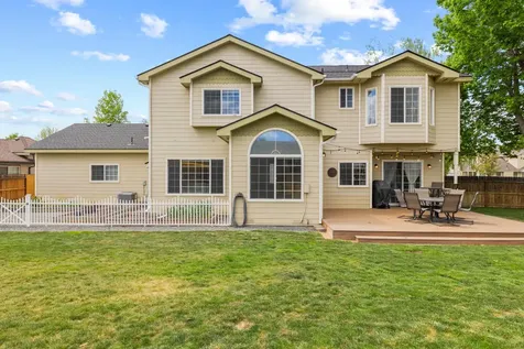 4309 La Habra Way Klamath Falls OR 97603