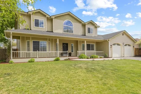 4309 La Habra Way Klamath Falls OR 97603
