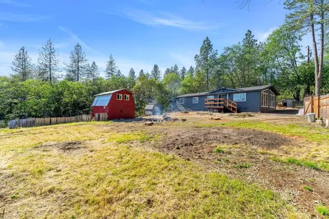 221 Hansen Drive Grants Pass OR 97526