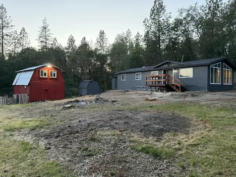 221 Hansen Drive Grants Pass OR 97526