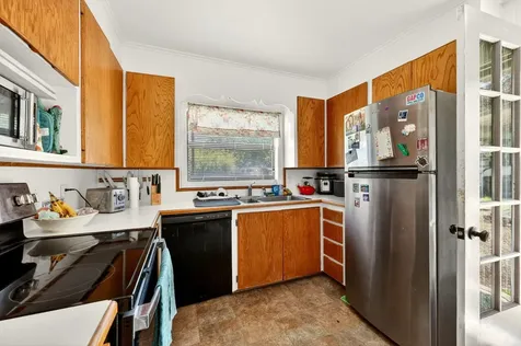 755 Walker Avenue Ashland OR 97520