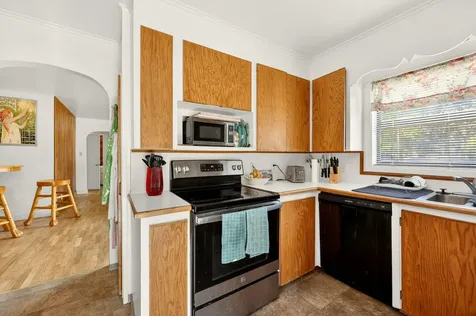 755 Walker Avenue Ashland OR 97520