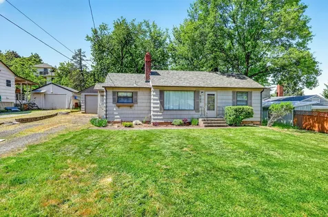 755 Walker Avenue Ashland OR 97520