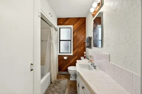 755 Walker Avenue Ashland OR 97520