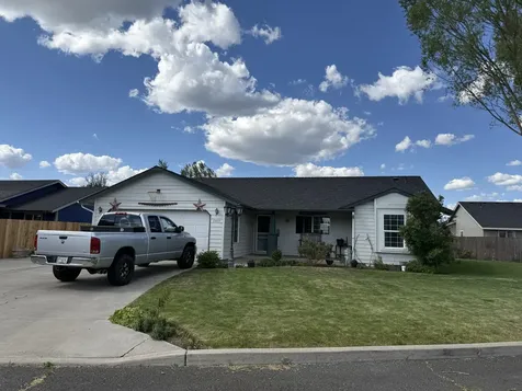 2329 NE Yellowpine Road Prineville OR 97754