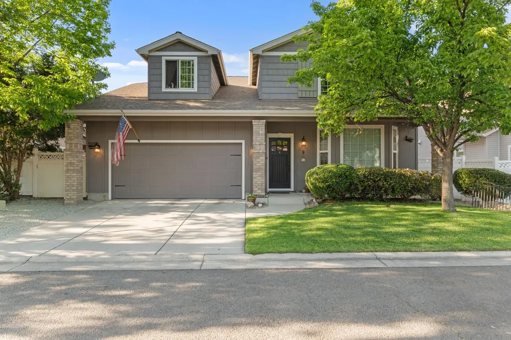 2160 Crestbrook Road Medford OR 97504