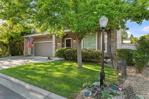 2160 Crestbrook Road Medford OR 97504