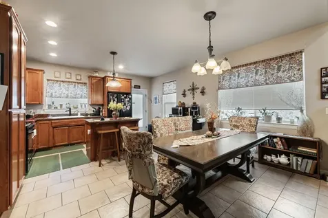 2160 Crestbrook Road Medford OR 97504