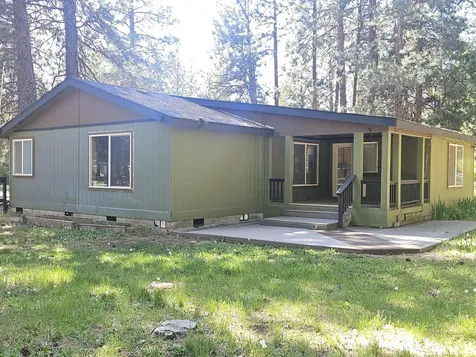 18015 Freight Road Lane Klamath Falls OR 97601