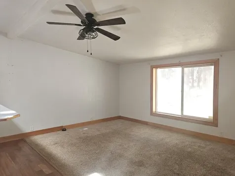 18015 Freight Road Lane Klamath Falls OR 97601