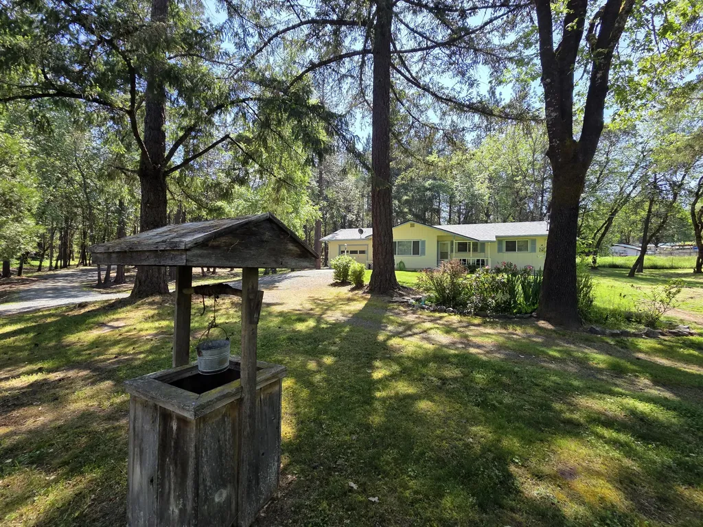 580 Portland Avenue Grants Pass OR 97526