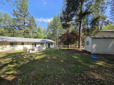580 Portland Avenue Grants Pass OR 97526
