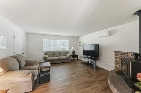 580 Portland Avenue Grants Pass OR 97526