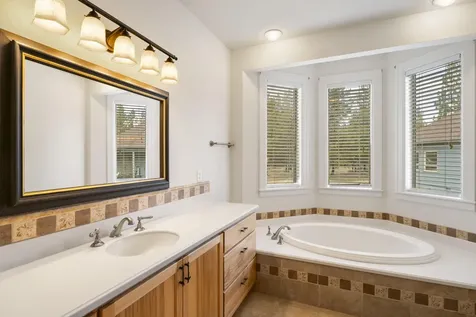17045 Shawnee Circle Bend OR 97707