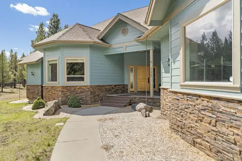 17045 Shawnee Circle Bend OR 97707