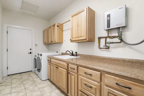 17045 Shawnee Circle Bend OR 97707