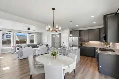748 NW 27th Street Redmond OR 97756