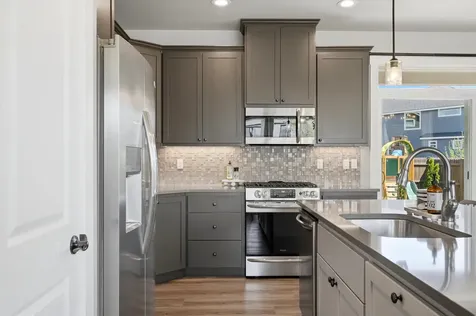 748 NW 27th Street Redmond OR 97756