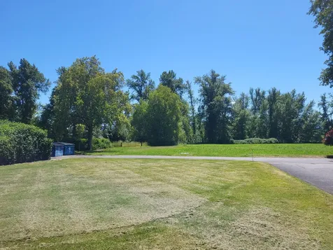 327 Sandlewood Drive Grants Pass OR 97526