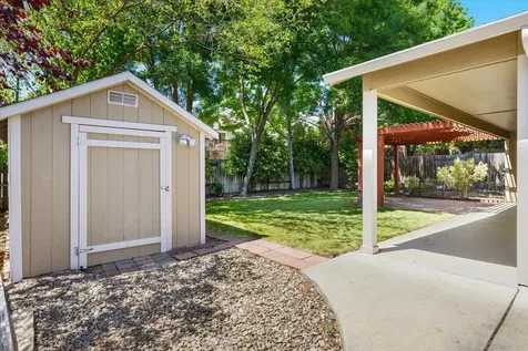 962 Ridgeview Drive Eagle Point OR 97524