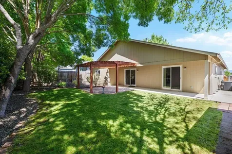 962 Ridgeview Drive Eagle Point OR 97524