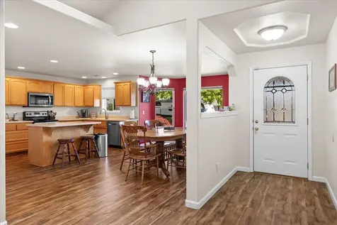 962 Ridgeview Drive Eagle Point OR 97524