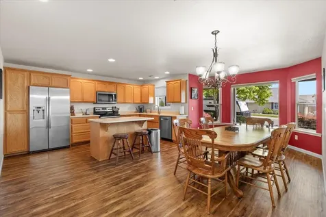962 Ridgeview Drive Eagle Point OR 97524