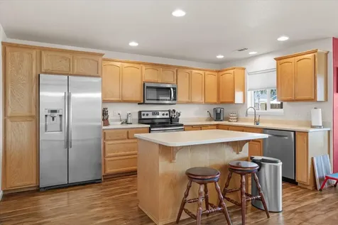 962 Ridgeview Drive Eagle Point OR 97524