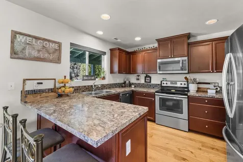 63639 Gentry Loop Bend OR 97701