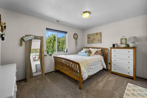 63639 Gentry Loop Bend OR 97701