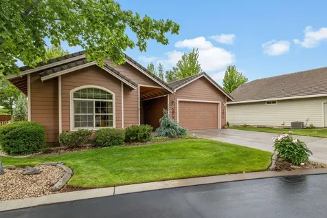 1945 NW 18th Street Redmond OR 97756