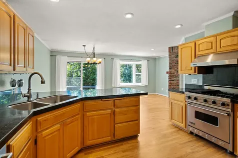 2738 Kerrisdale Ridge Drive Medford OR 97504