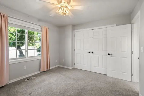 2738 Kerrisdale Ridge Drive Medford OR 97504