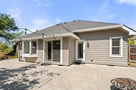 2738 Kerrisdale Ridge Drive Medford OR 97504
