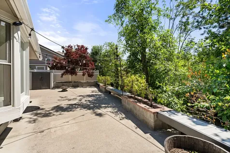 2738 Kerrisdale Ridge Drive Medford OR 97504